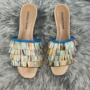 Donald J. Pliner Sandals Azul Multi Raffia size 6.5